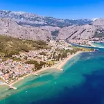 Deluxe Nitia With 4 Bedrooms 550m From Sandy Villa Duće
