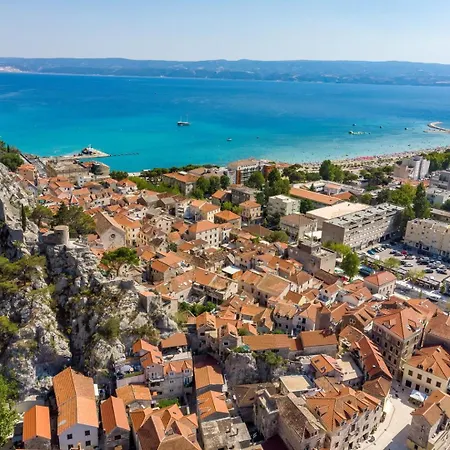 Deluxe Nitia With 4 Bedrooms 550m From Sandy Willa Duće