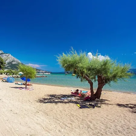 Villa Deluxe Nitia With 4 Bedrooms 550m From Sandy