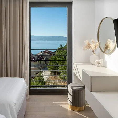 Deluxe Nitia With 4 Bedrooms 550m From Sandy 빌라 *