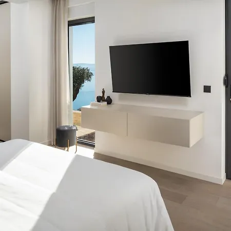 Deluxe Nitia With 4 Bedrooms 550m From Sandy 빌라 Duće