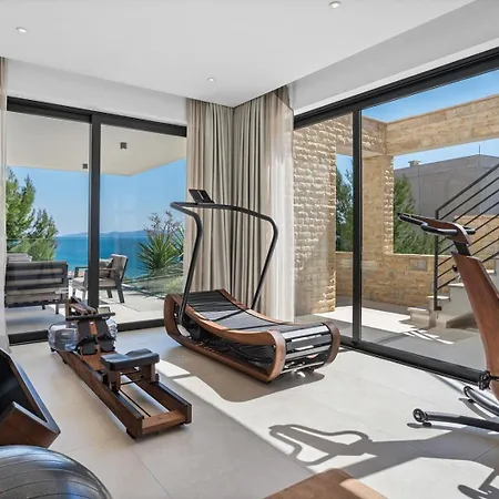 Villa Deluxe Nitia With 4 Bedrooms 550m From Sandy Duce