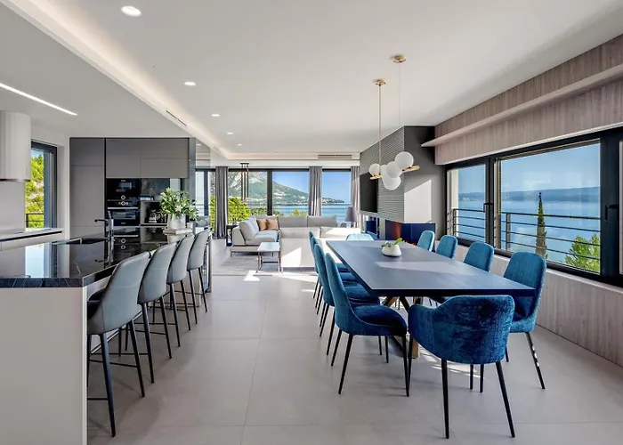 Deluxe Nitia With 4 Bedrooms 550m From Sandy * Duce